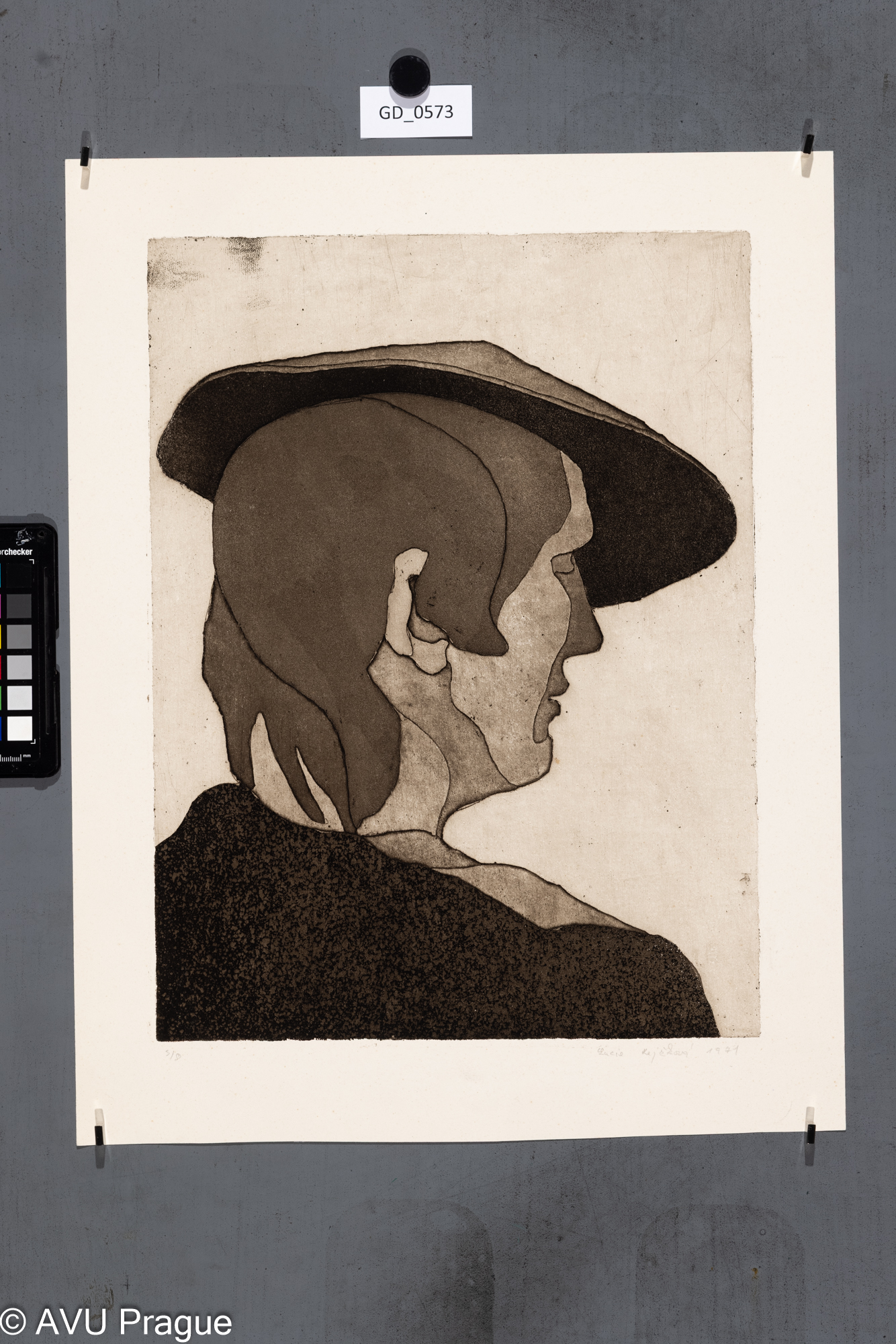 Lucie Reslerová-Rejžková,Poloprofil ženské hlavy, 1971,Lept / akvatinta, 39,5 x 29,8,48,2 x 37,9, Čepelák