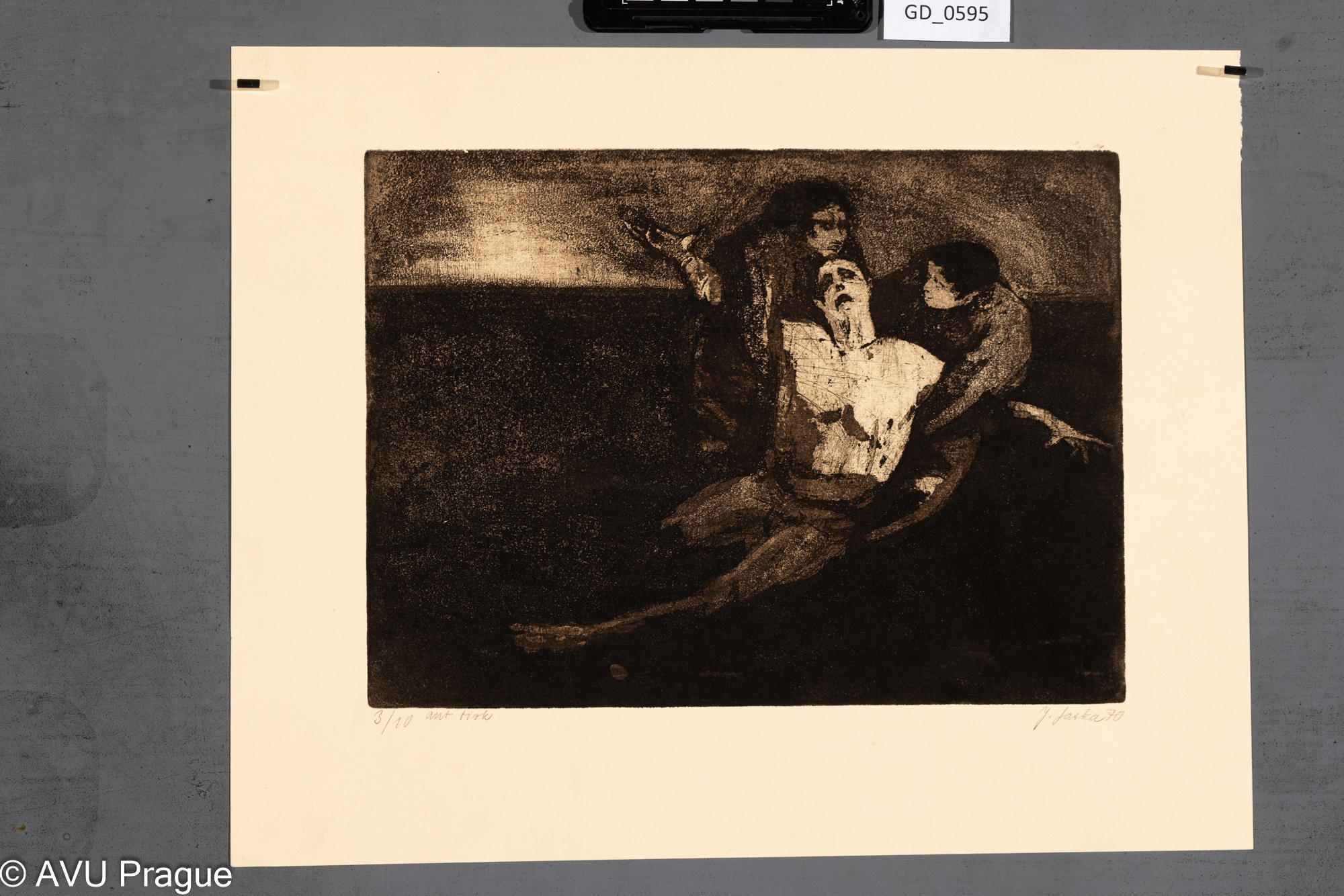 Josef Saska, Raněný, 1970,Akvatinta, 24 x 32,8 ,34,7 x 44,1,Čepelák