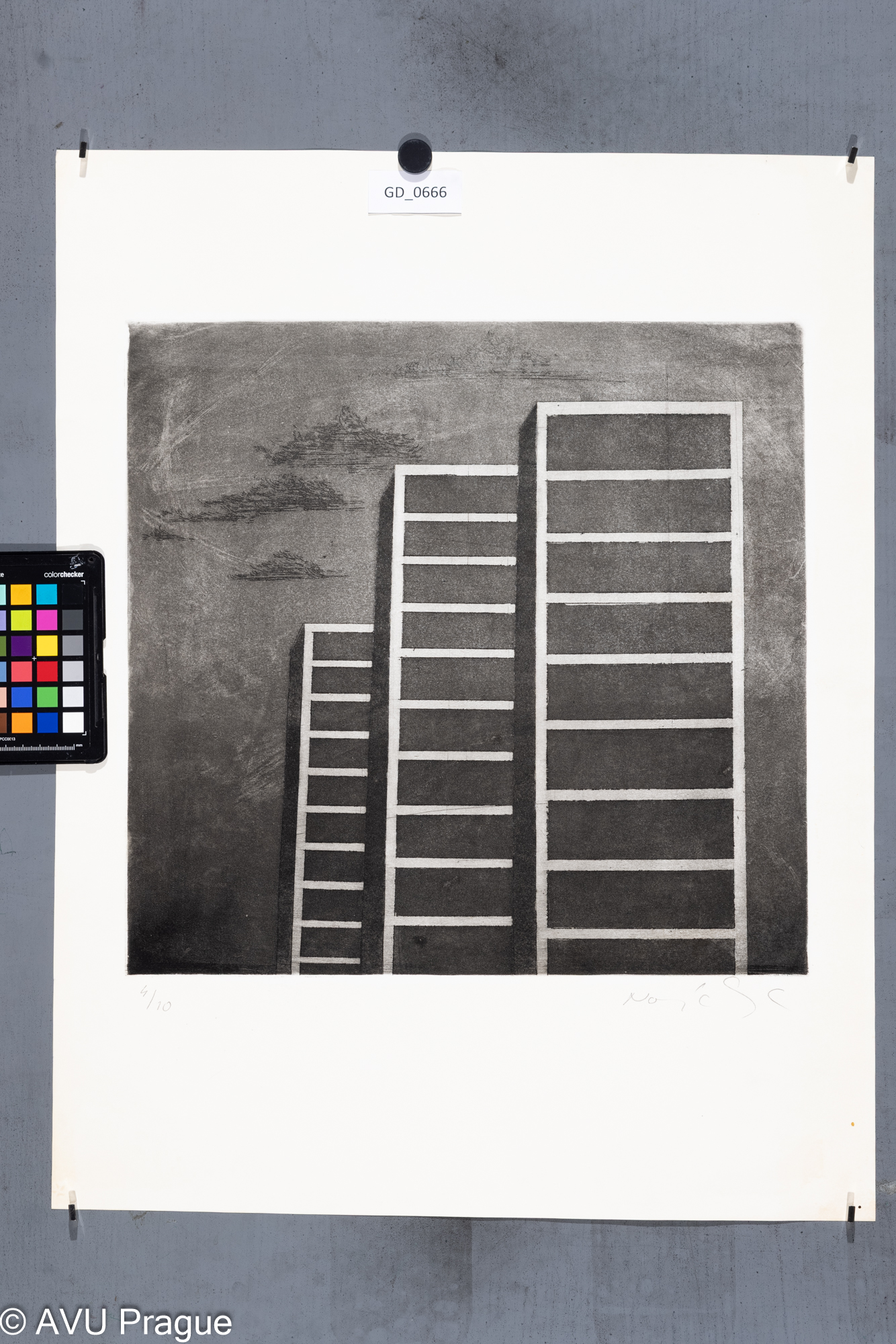 Zuzana Nováčková, Paneláky,Lept / akvatinta, 38,4 x 40,62,3 x 48,1, Čepelák