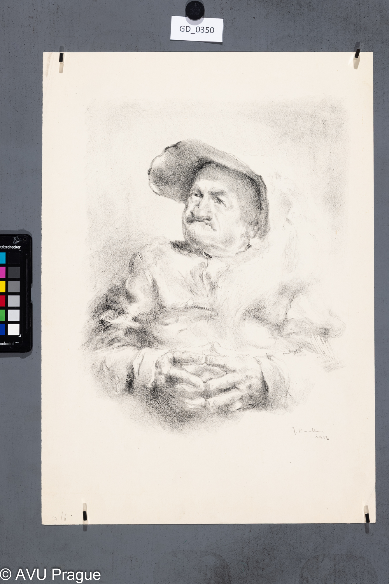 Model v historickém oděvu